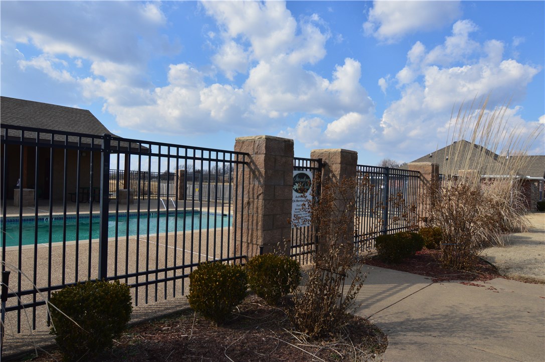 Standing Oaks Sub Blk II Pea Ridge - Residential
