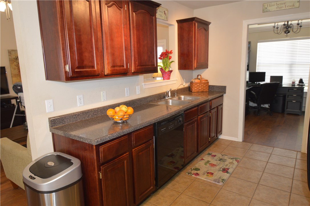 Standing Oaks Sub Blk II Pea Ridge - Residential