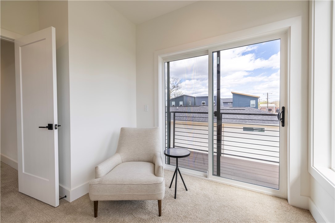 DUNN & DAVIS ADD-BENTONVILLE - Residential Lease