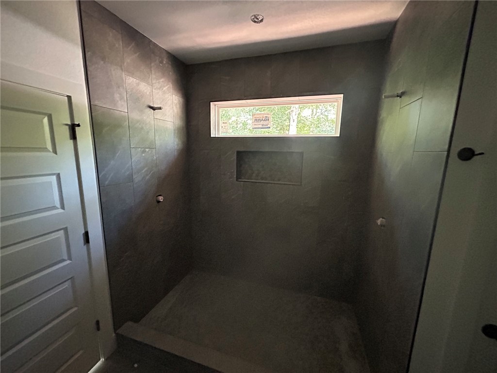 Whithorn Sub Bvv - Residential