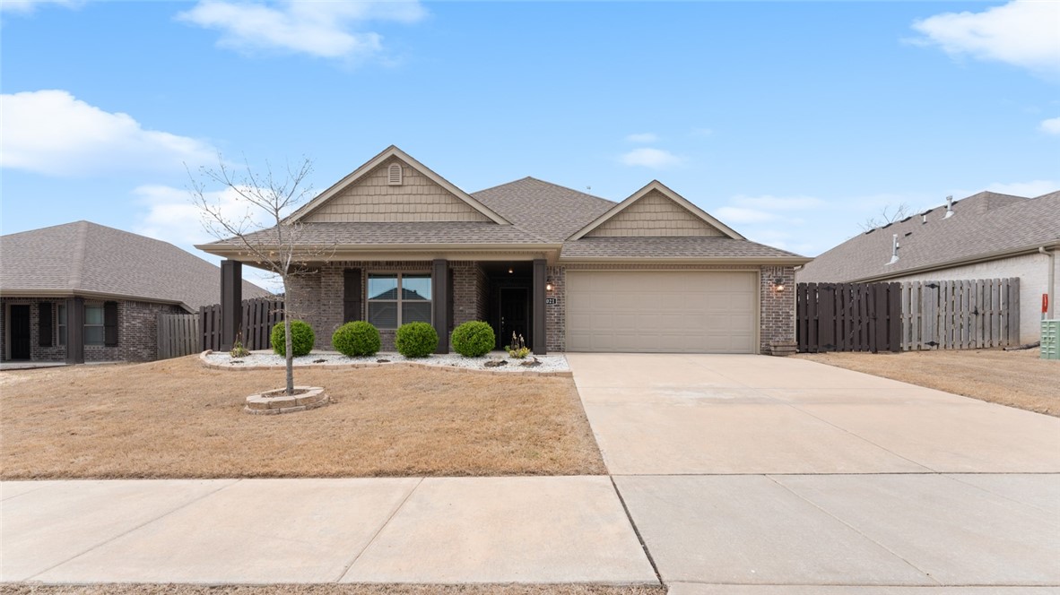 Beautiful 3 bed/2bath all-brick home. With an open plan living room, has wood floors, and a gas fireplace. A spacious pantry and kitchen island. Nice master suite with a walk-in closet. Master bathroom with a whirlpool tub and walk-in shower.

We do not advertise on Craigslist or Facebook Marketplace.

Note:  We allow a max of 2 dogs. No cats

S.A.F.E. Property Management residents are enrolled in the Resident Benefits Package (RBP) for $35.00/month which includes liability insurance, credit building to help boost the resident’s credit score with timely rent payments, up to $1M Identity Theft Protection, HVAC air filter delivery...etc.