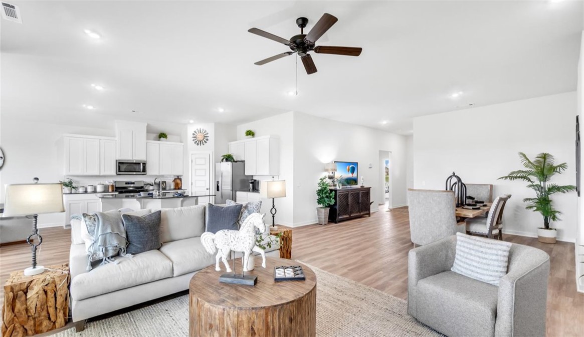 Noah's Landing - Residential