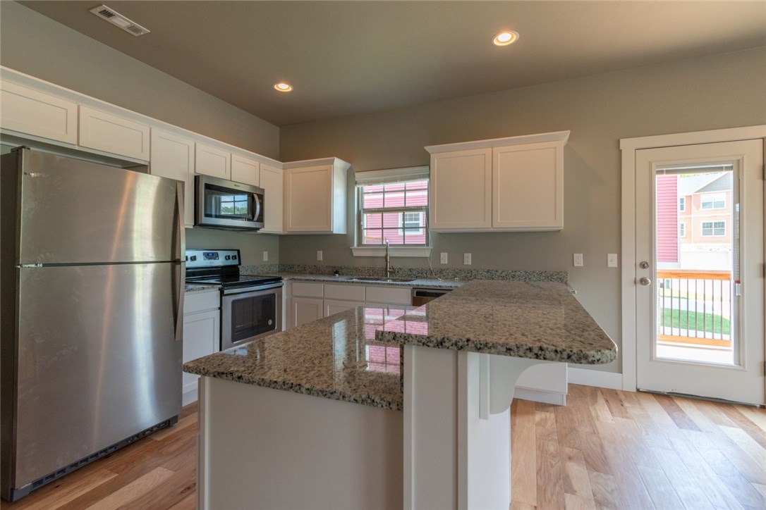 HAWKINS HOUSE AT SHILOH - Residential Lease
