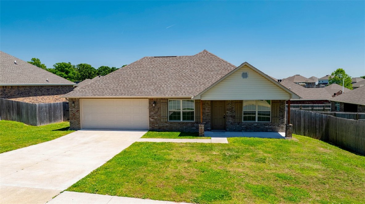 Discover this inviting 4 bedroom, 2 bathroom home offering 1,688 sq ft of comfortable living space in a desirable subdivision. From the moment you step inside, you’ll appreciate the warm and functional layout designed for easy everyday living. The family room provides a great central gathering space for relaxing, spending time with loved ones, or entertaining guests. The primary bedroom includes a walk-in closet, giving you plenty of storage and keeping everything neat and organized. Step outside to enjoy the backyard, perfect for entertaining, weekend BBQs, letting the kids or pets play, or simply unwinding after a long day. With its comfortable layout and welcoming feel, this home offers plenty of space to make it your own. Don’t miss out—schedule your showing today! Pics with furniture are virtually staged.