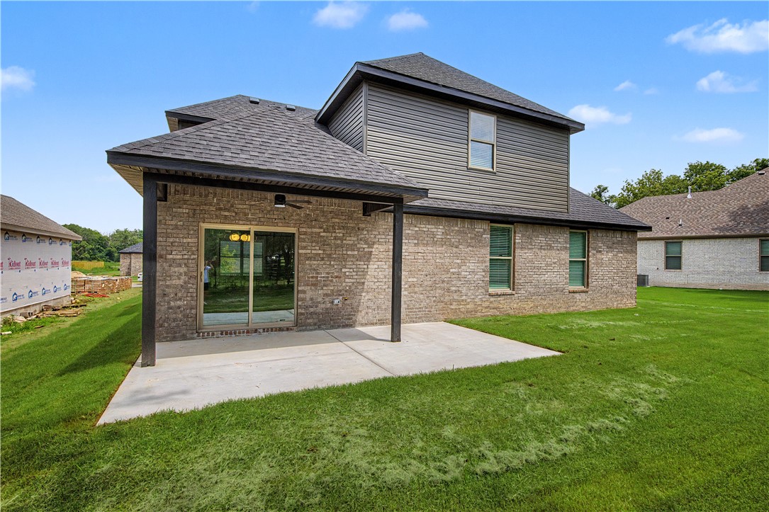 OAK BROOK SUB PH 1-SILOAM SPRINGS - Residential