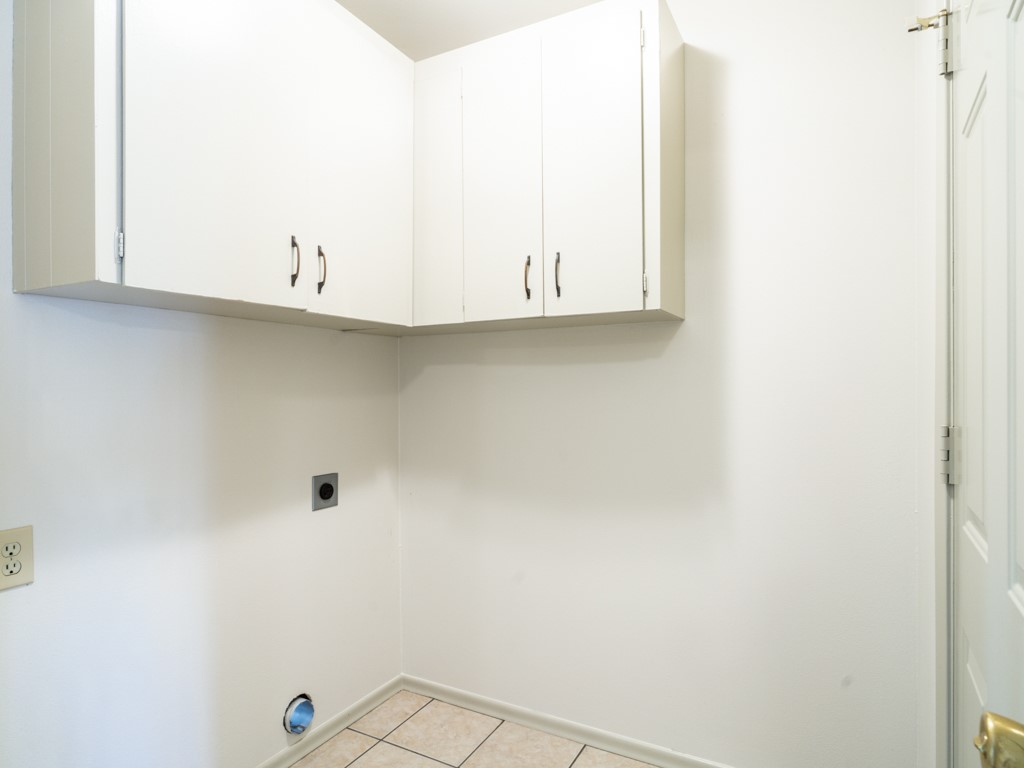 Sundown Sub Rogers - Residential Lease