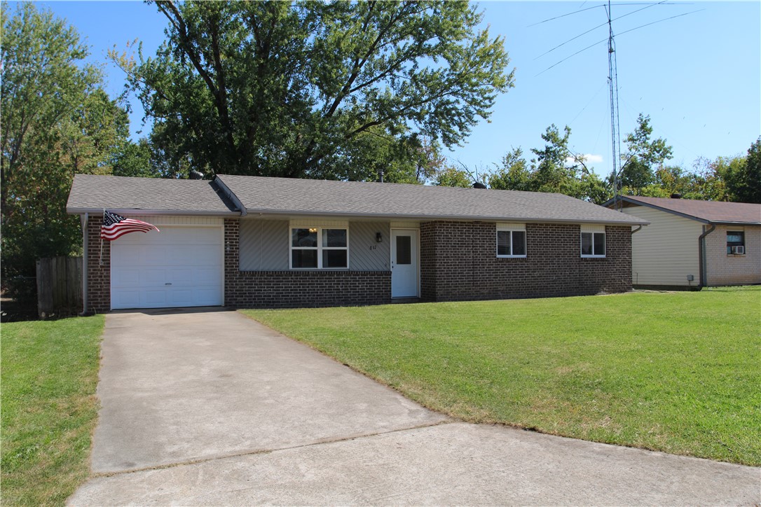 Move-in ready home in a prime Rogers location! This well-maintained property features fresh interior paint, updated landscaping, and numerous recent upgrades, including a newer roof, water heater, and HVAC system for added peace of mind. Inside, you’ll find a bright and functional layout with comfortable living spaces that flow seamlessly for everyday living or entertaining. Step outside to a large backyard offering plenty of room for pets, play, or future outdoor improvements. Conveniently located just minutes from shopping, dining, and major roadways, and less than 10 minutes from the Sam’s Club Home Office, this home combines comfort, value, and accessibility. A great opportunity for homeowners or investors alike! Property is Agent-owned.