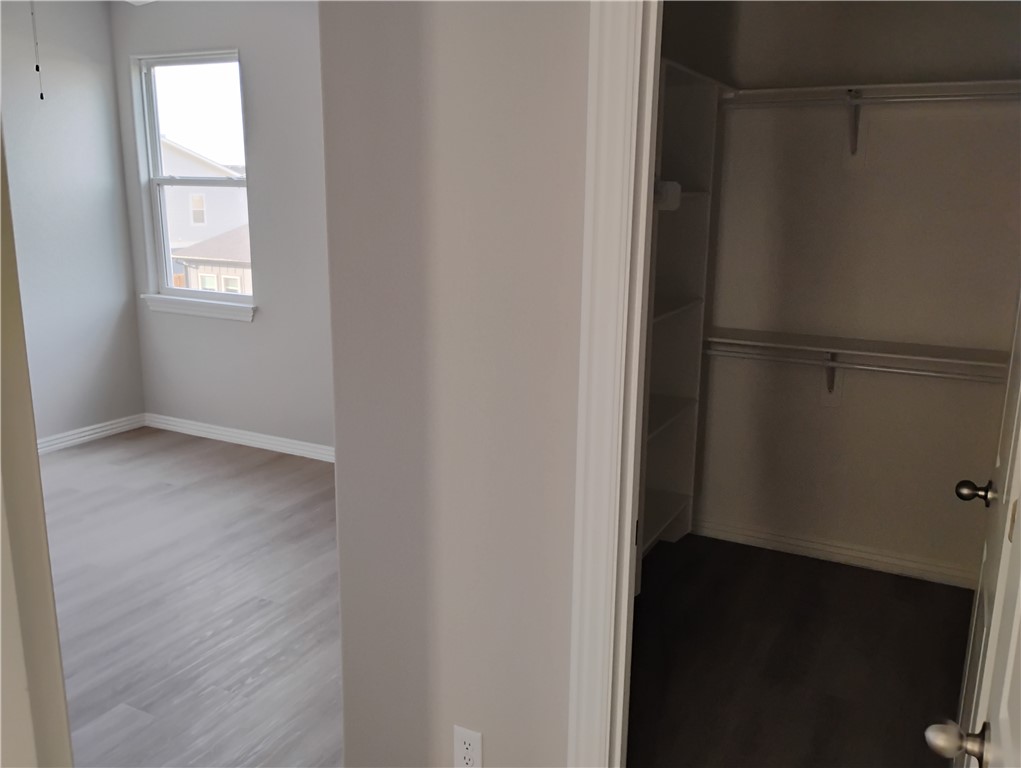 Poigai Estates Ph 1 Bentonville - Residential Lease