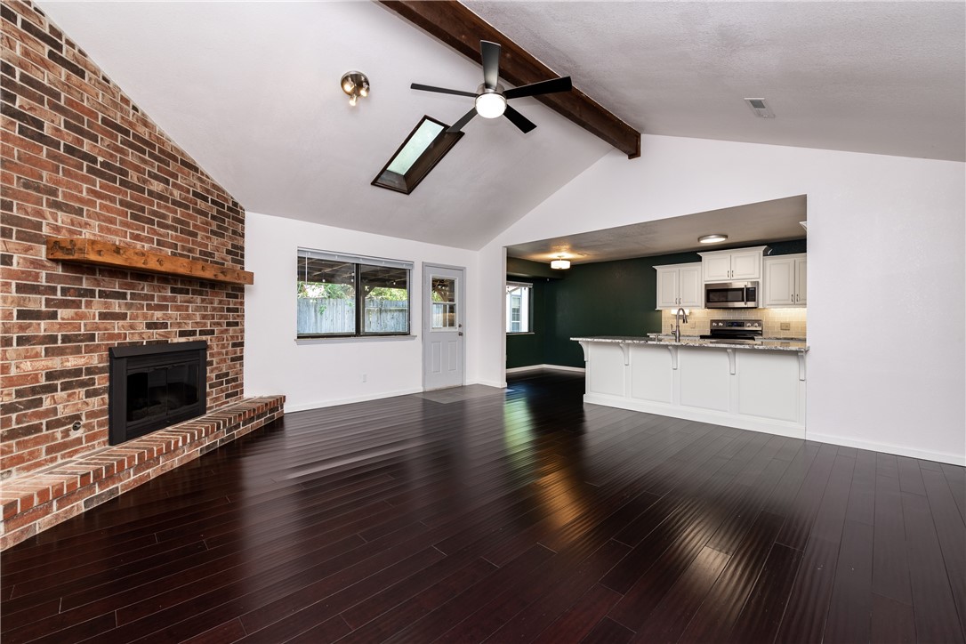 Beverly Oaks Add Rogers - Residential Lease