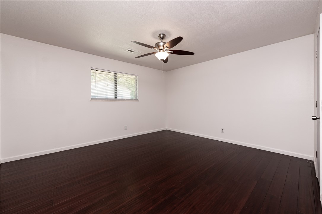 Beverly Oaks Add Rogers - Residential Lease