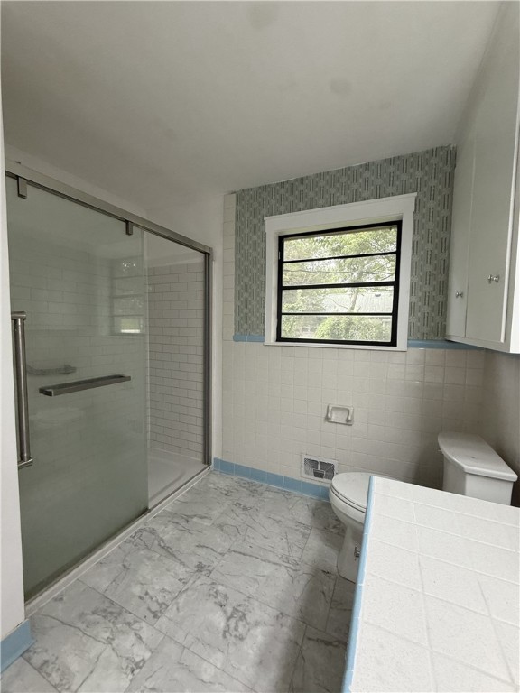 McCormick & Rose - Residential Lease