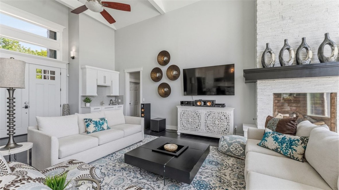 Lake Forest #1 - Residential
