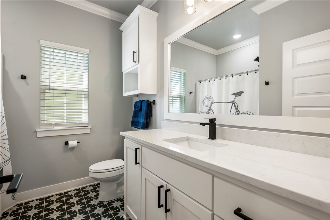Brittany Sub Bvv - Residential