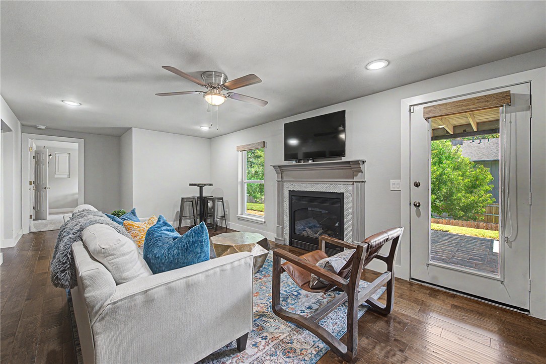 Quail Run Sub Bentonville - Residential