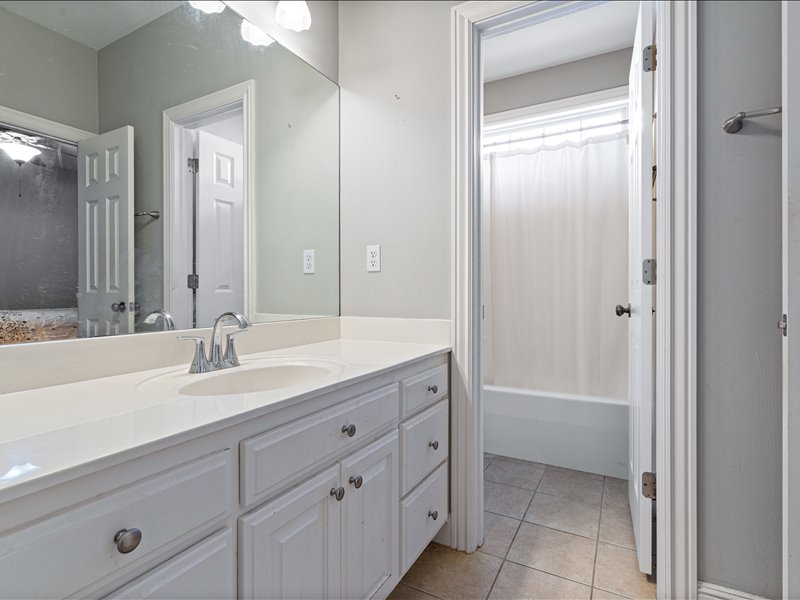 Ridgecrest Meadows Ph 5 Rogers - Residential