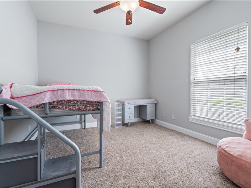 Ridgecrest Meadows Ph 5 Rogers - Residential