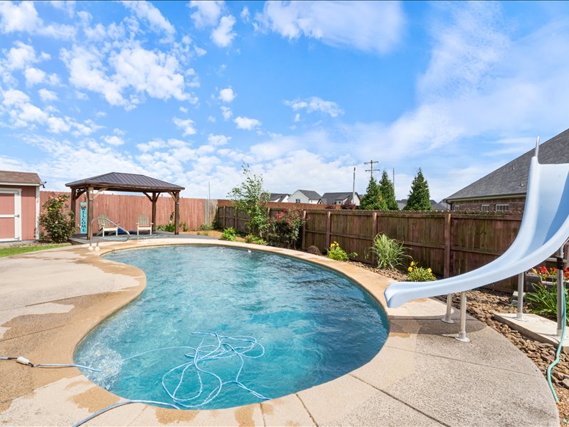 Ridgecrest Meadows Ph 5 Rogers - Residential