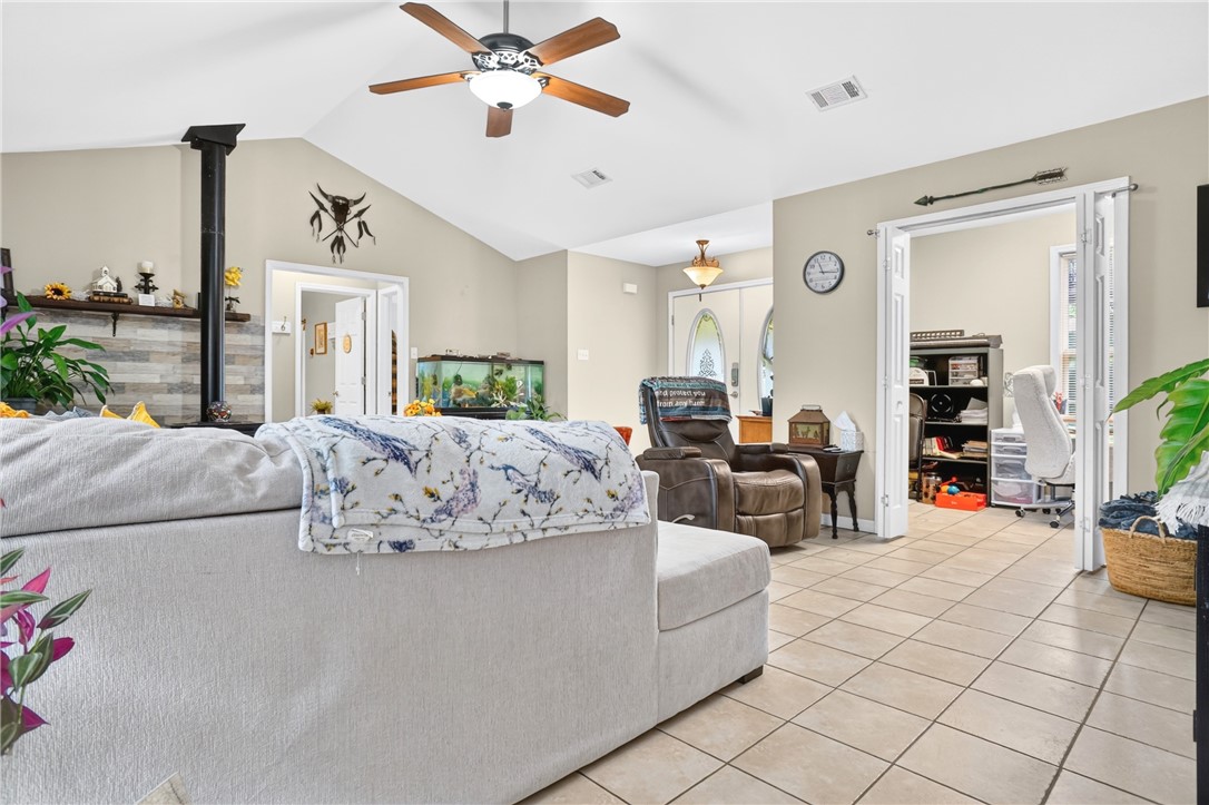 HICKORY HILL - Residential