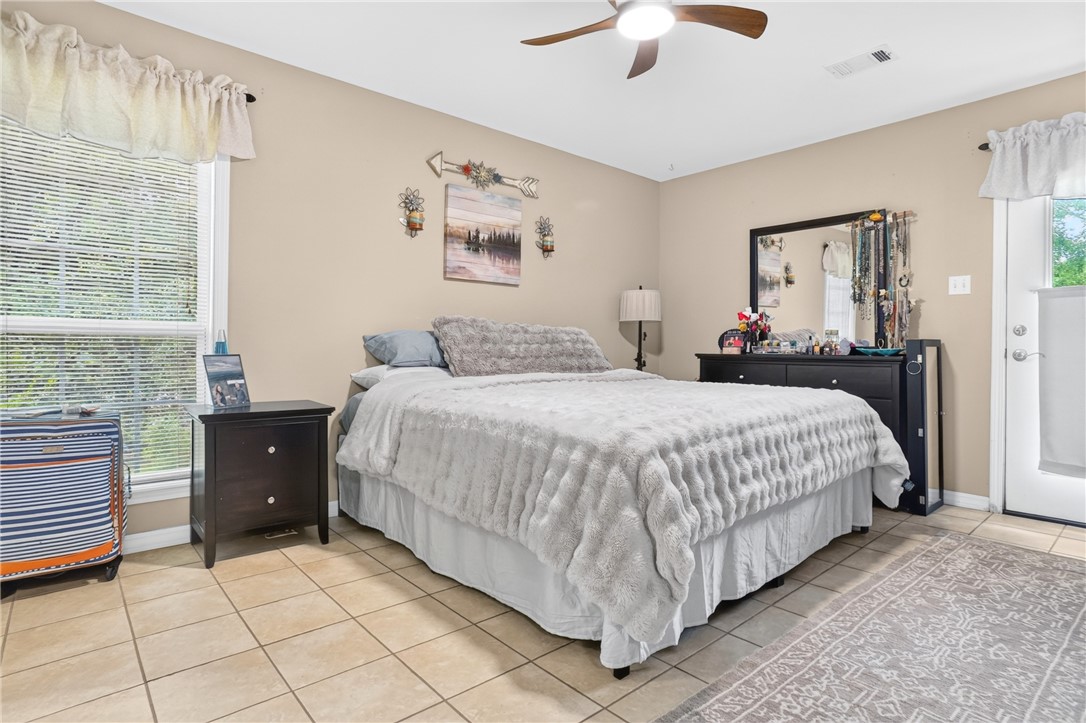 HICKORY HILL - Residential