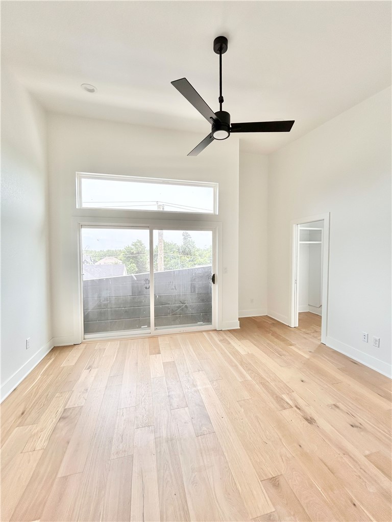 9TH & A HORIZONTAL PROPERTY REGIME-BENTO - Residential