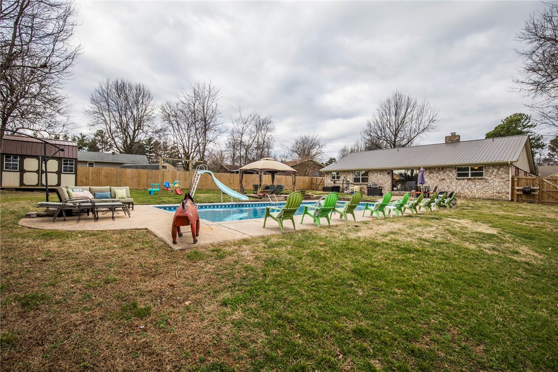High Chaparral - Residential