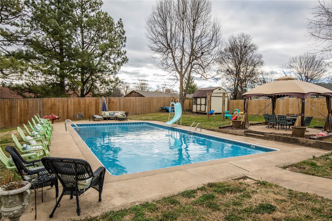 High Chaparral - Residential