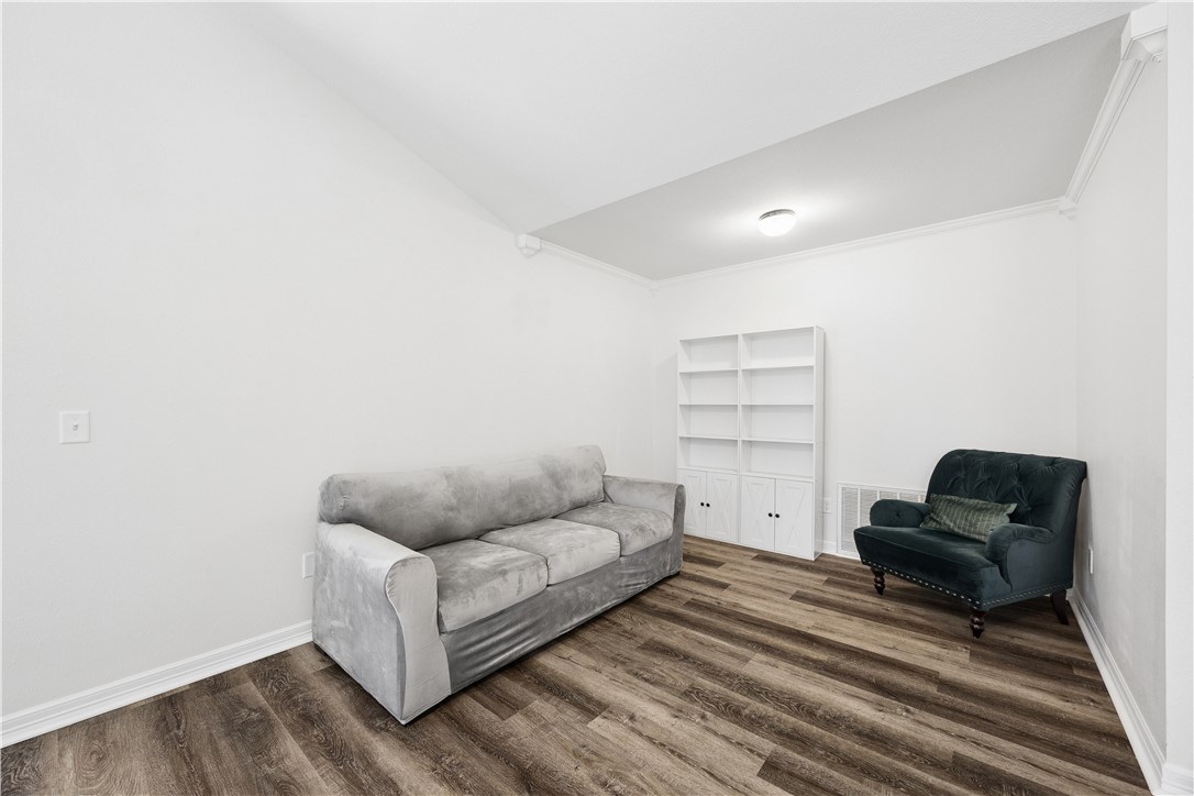 Oakwoods Sub Ph Ii - Residential
