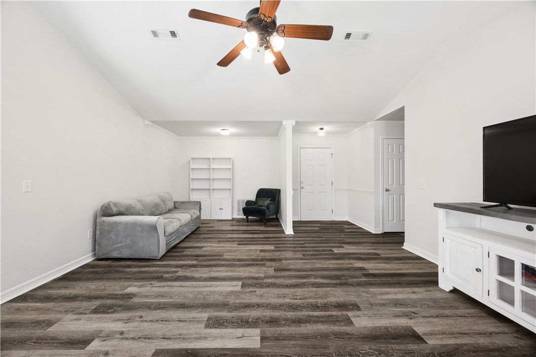 Oakwoods Sub Ph Ii - Residential