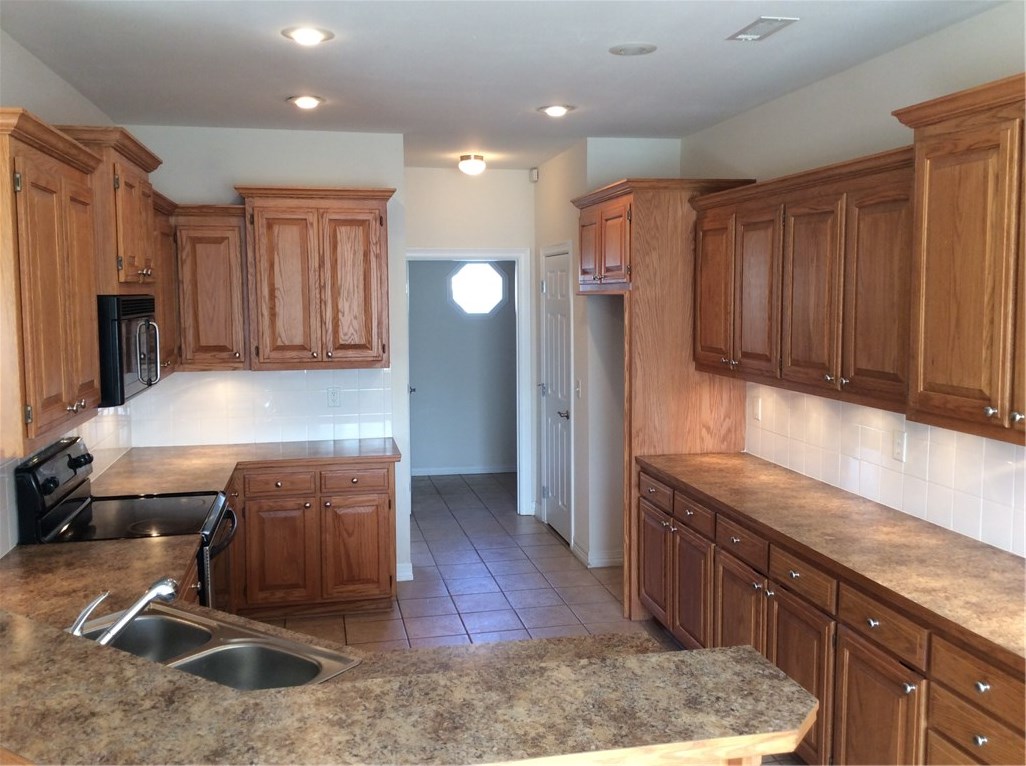 Lyndal Heights - Residential Lease