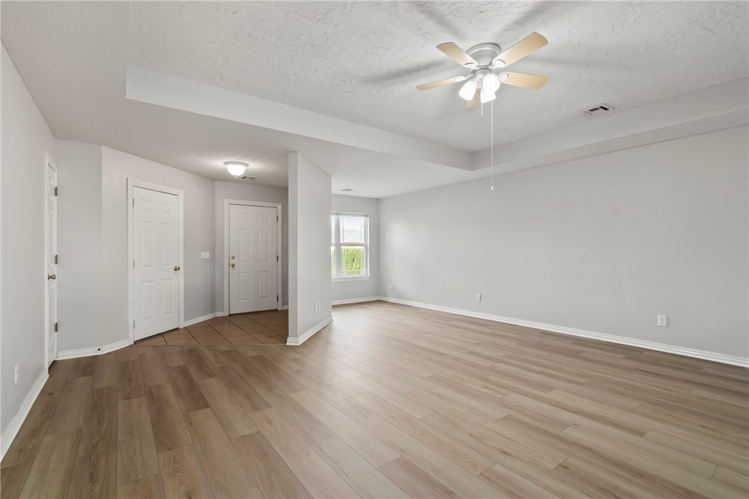 Ravenwood Dev Ph 4 Siloam Spgs - Residential