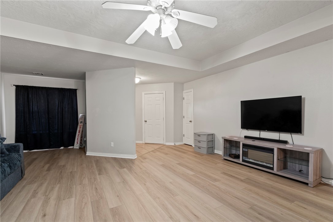 Ravenwood Dev Ph 4 Siloam Spgs - Residential