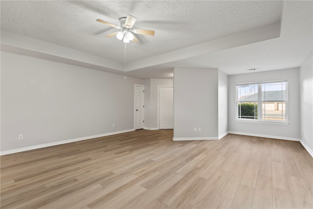 Ravenwood Dev Ph 4 Siloam Spgs - Residential