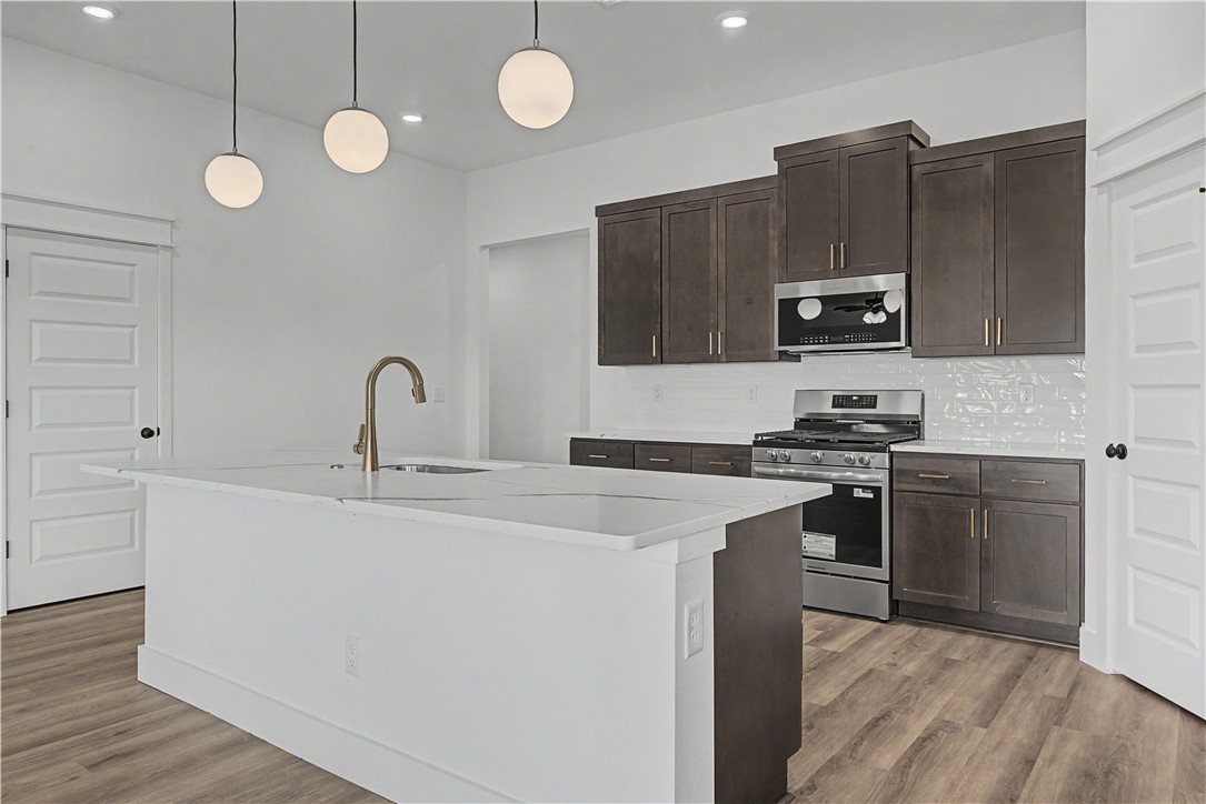 Magnolia Landing - Residential
