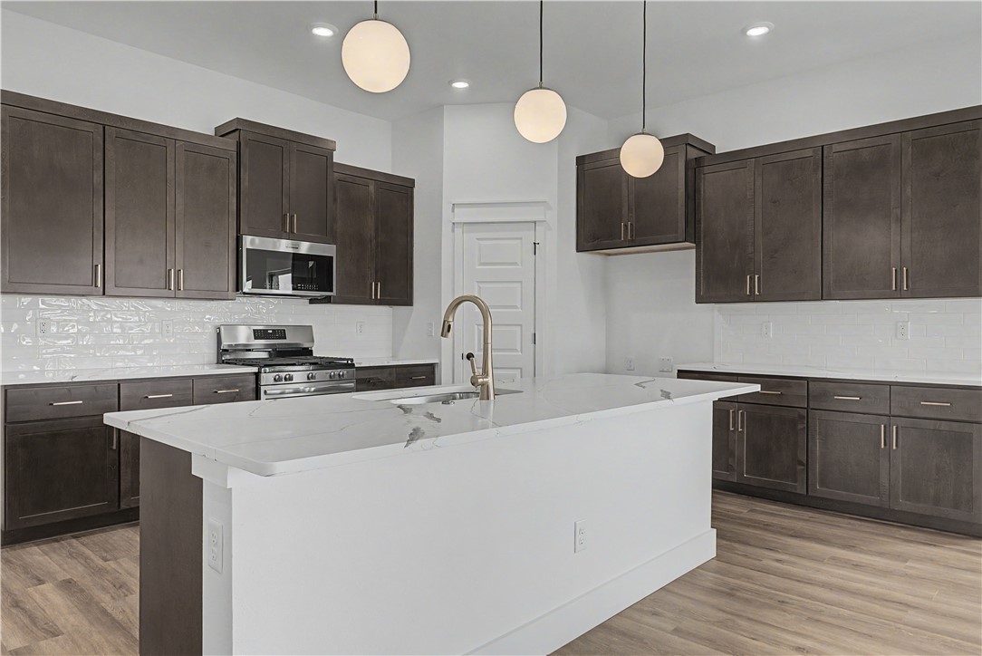 Magnolia Landing - Residential