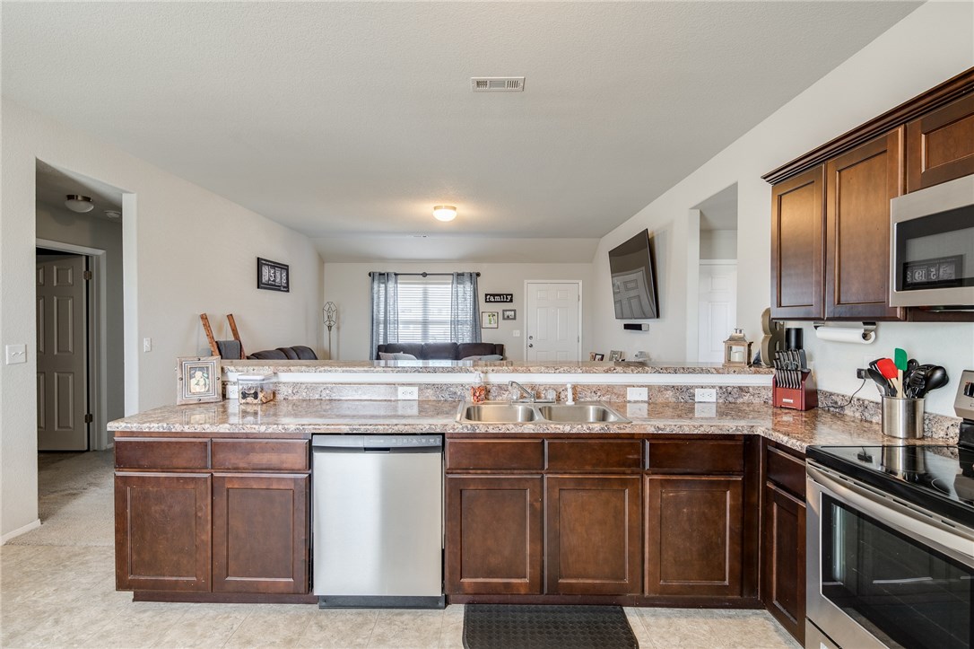 Tyson Heights - Residential