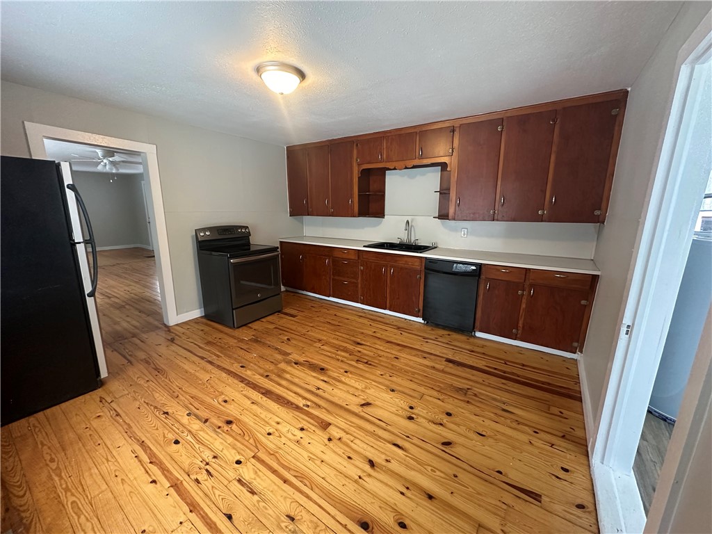 Fayetteville Outlots - Residential Lease