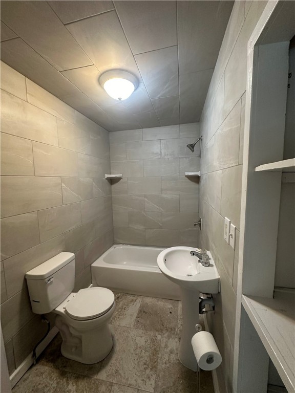 Fayetteville Outlots - Residential Lease