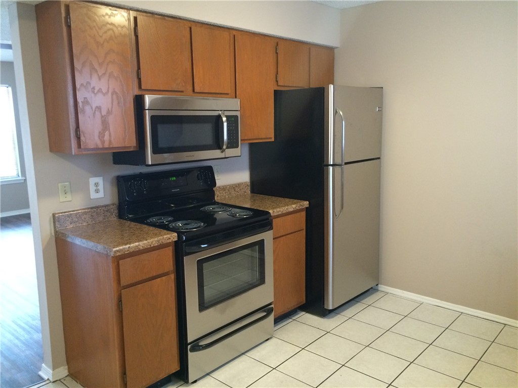 ROSE HILL ADD - Residential Lease