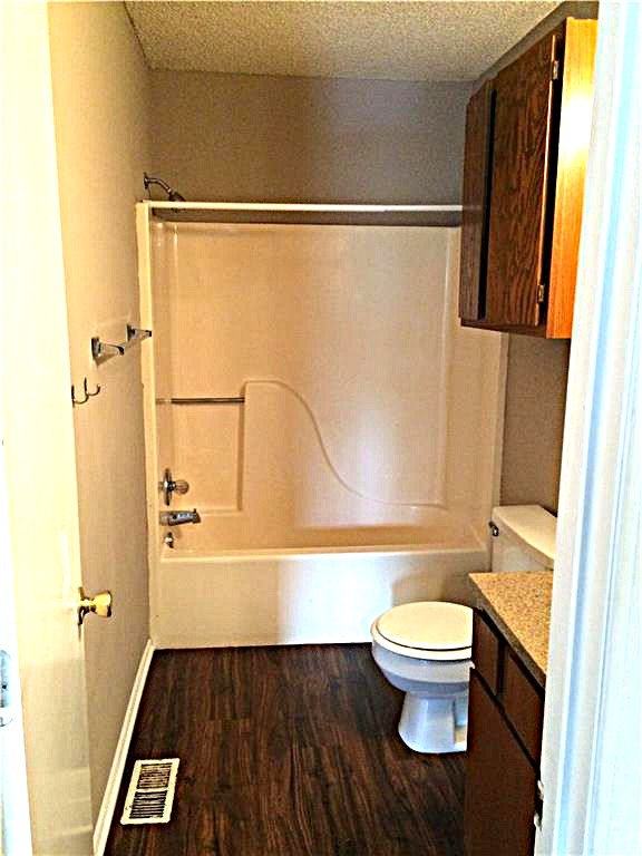 ROSE HILL ADD - Residential Lease