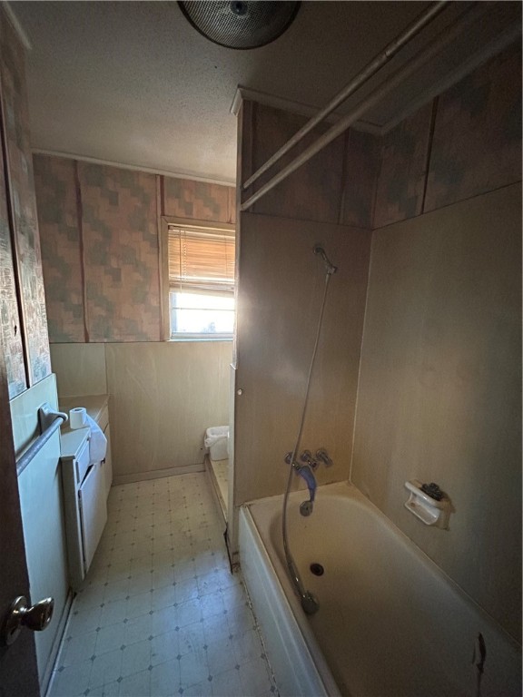Argie Hurt Add To Alix - Residential