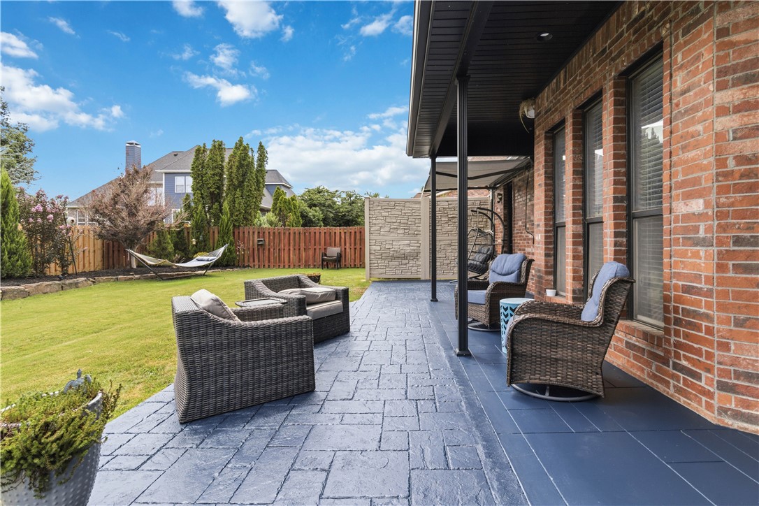 Peaks Ph III, The Rogers - Residential
