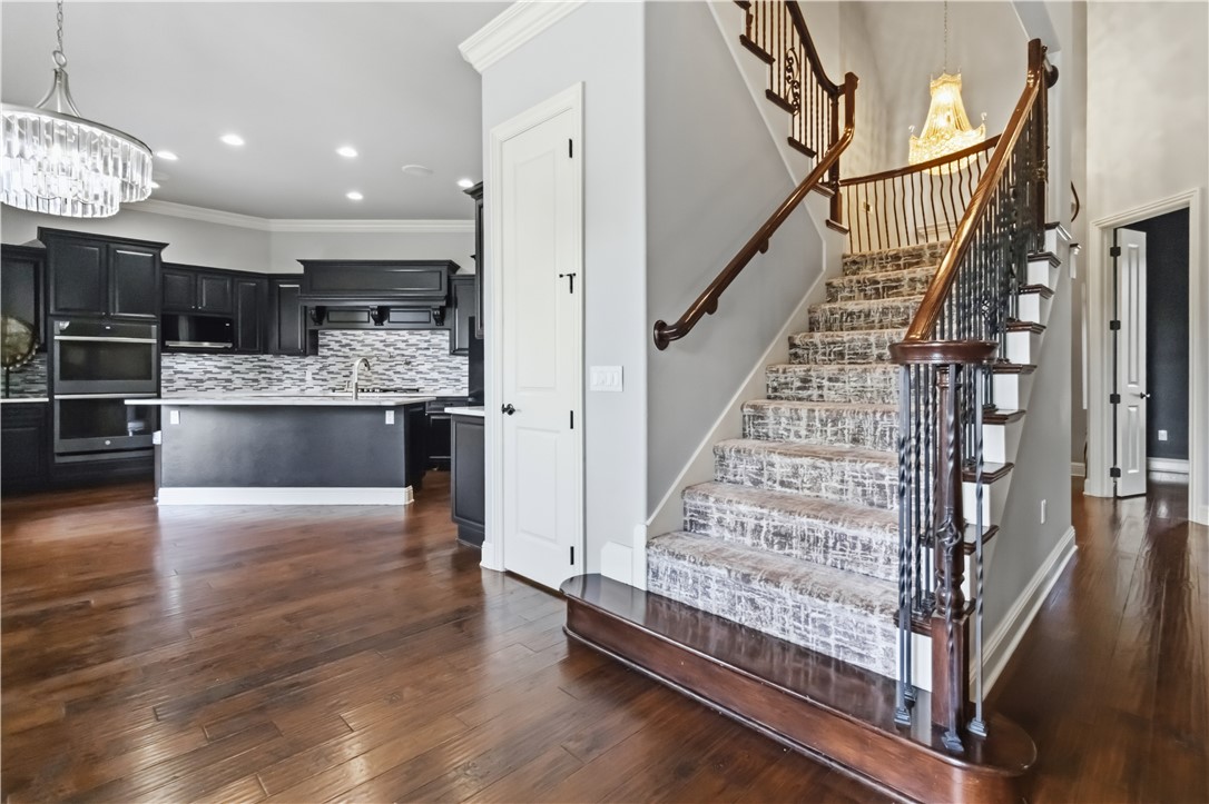 Peaks Ph III, The Rogers - Residential