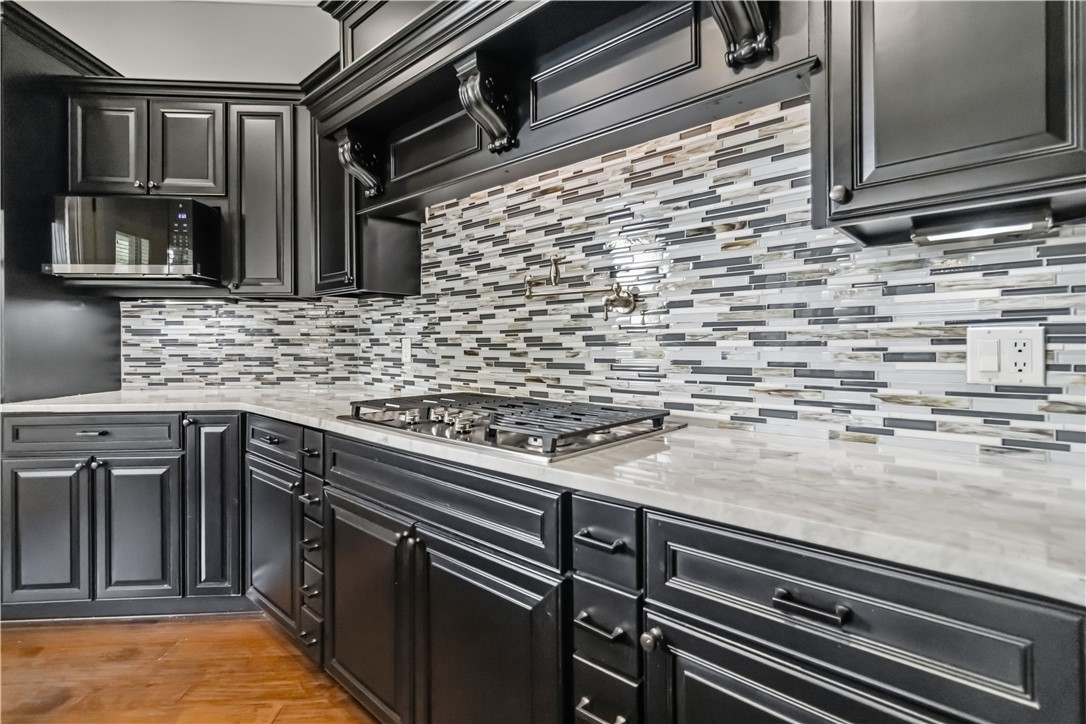 Peaks Ph III, The Rogers - Residential