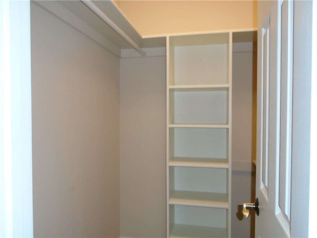 Pleasant Acres Ph 2 Rogers - Residential Lease