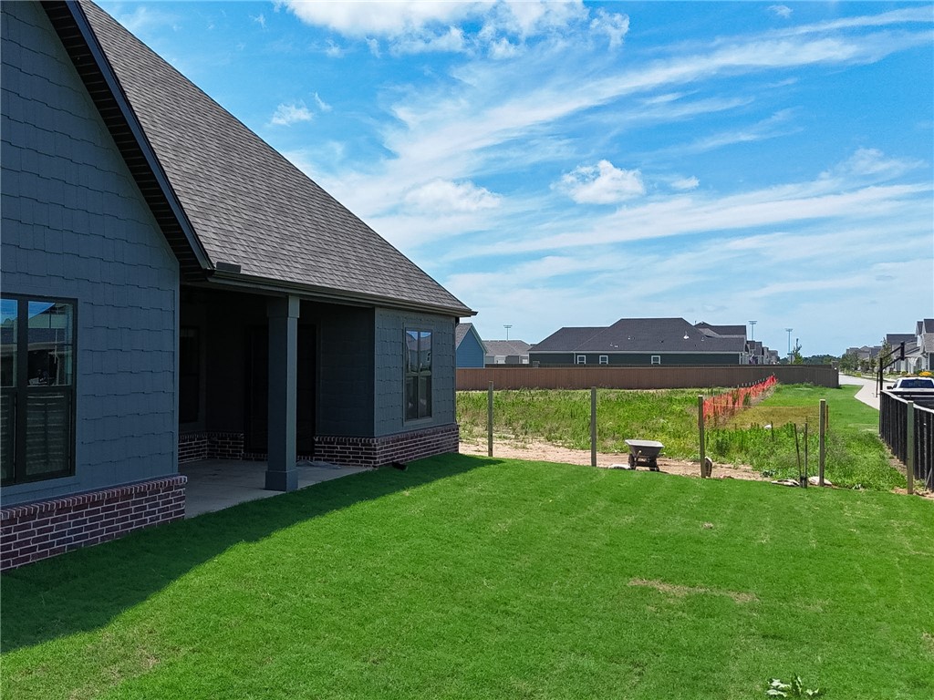 County Line Square - Residential