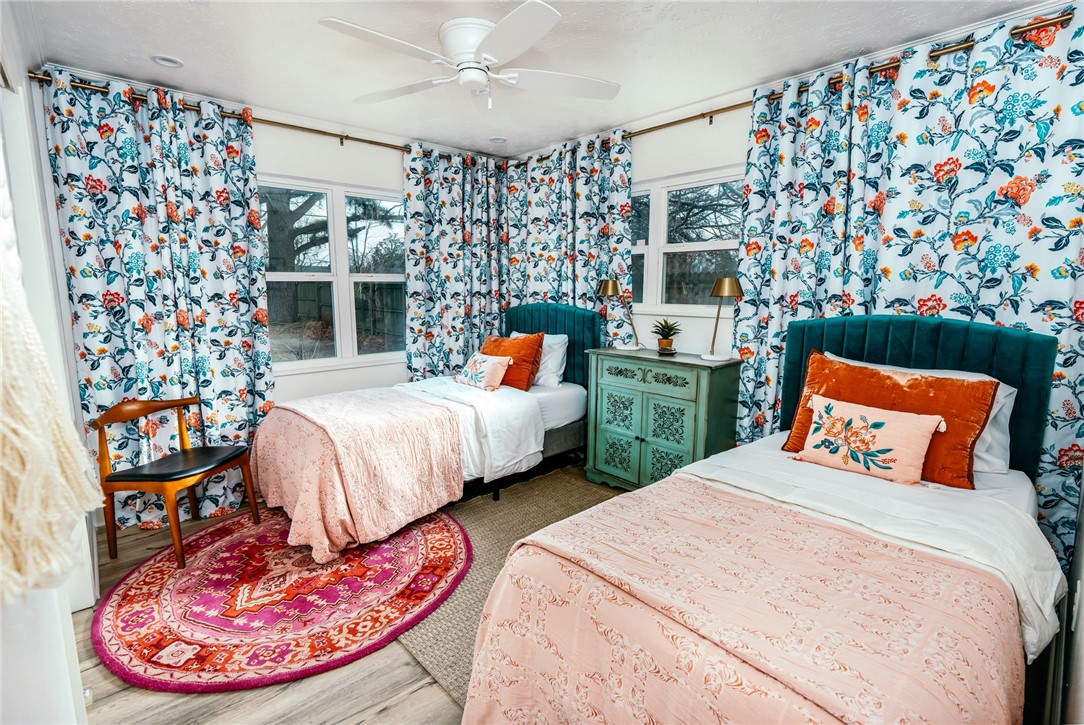 Skyview Acres Bentonville - Residential