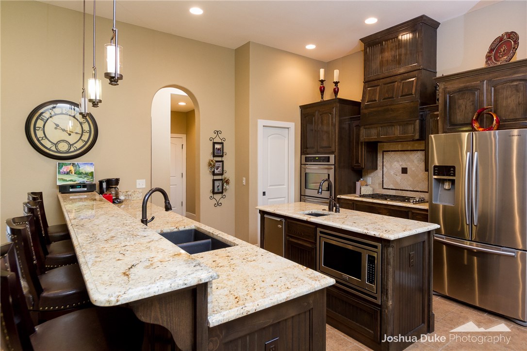Crystal Cove - Residential