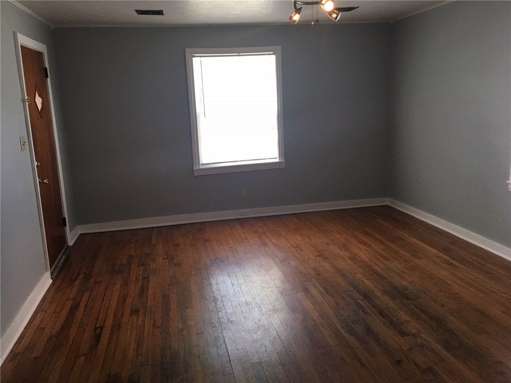 R.S. Morris Add Siloam Spgs - Residential