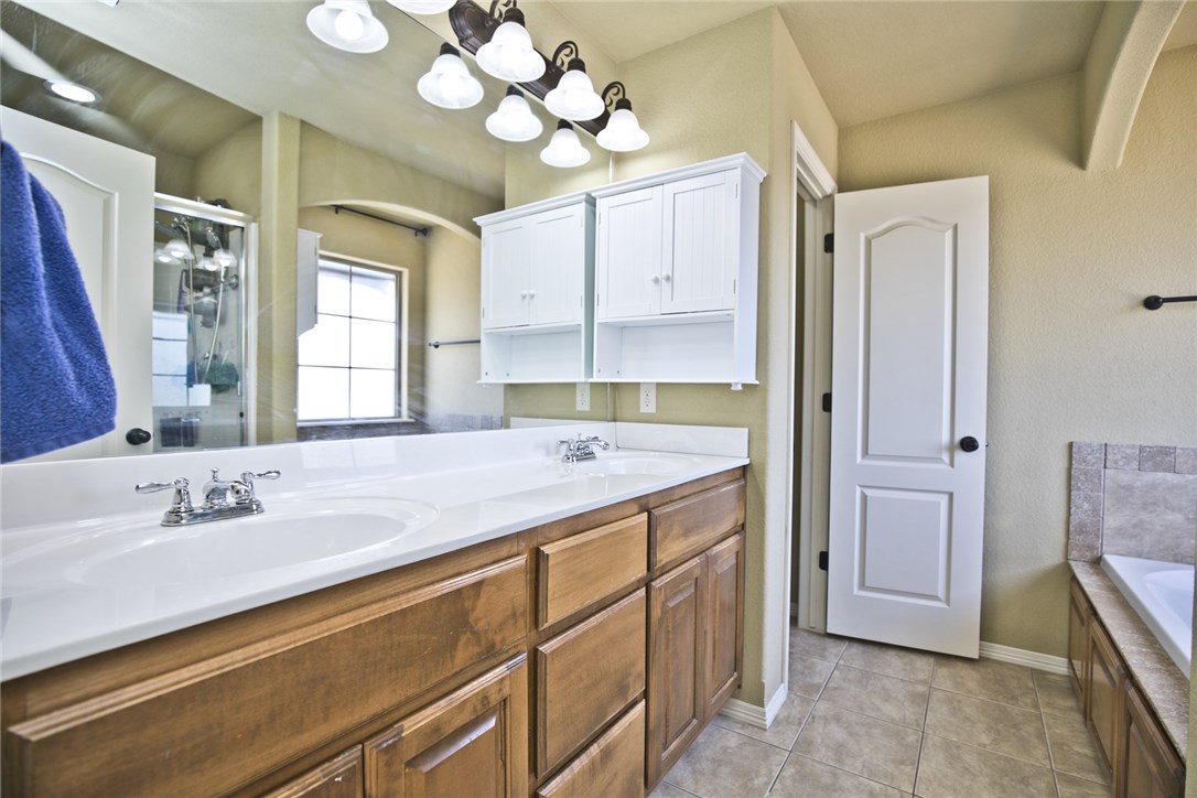 Sienna At Coopers Farm Ph II - Residential