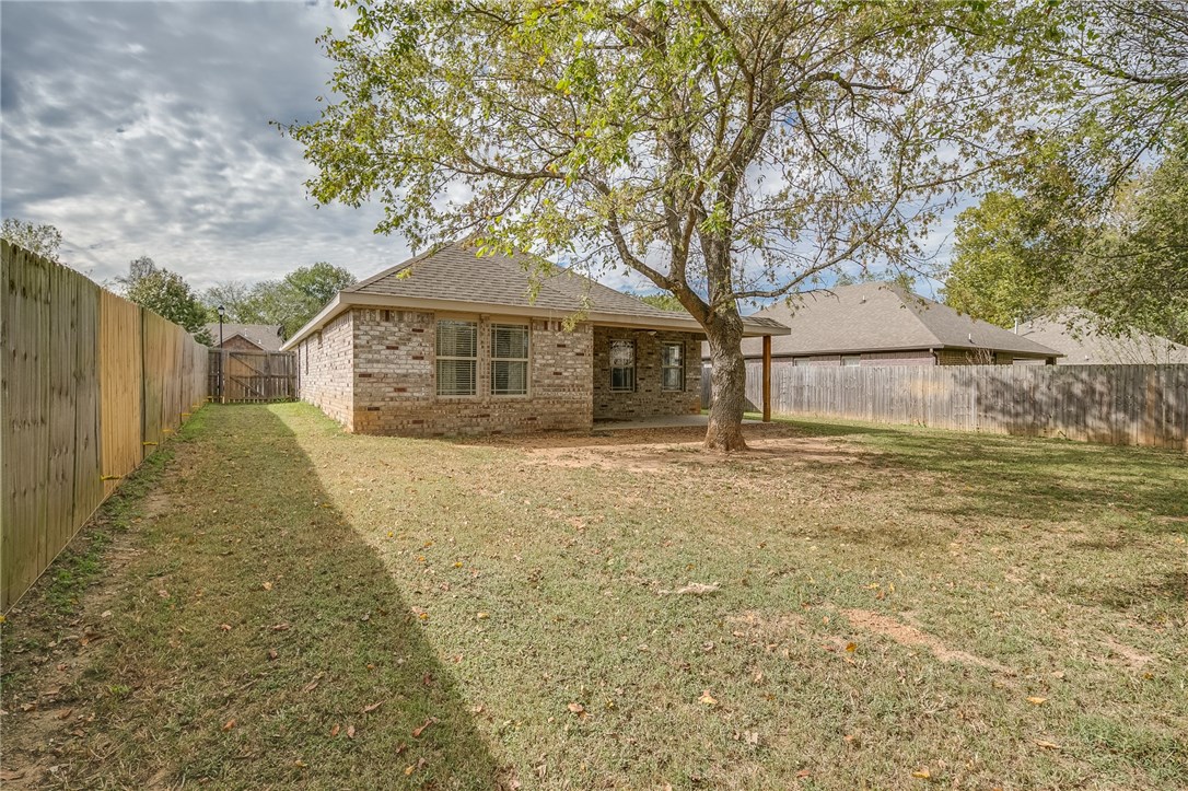 Addison Acres Sub - Residential